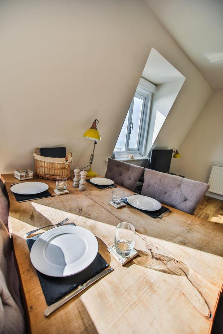 The Sunrise Penthouse Apartment เฮสติงส์ ภายนอก รูปภาพ